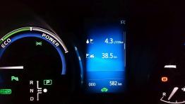 Toyota Auris Touring Sports Hybrid - test długodystansowy po 5 tysiącach km 