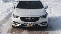 Opel Insignia GrandSport 2.0 Turbo 260 KM – czy najmocniejsza wersja musi być autem sportowym?