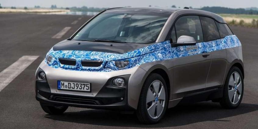 BMW pokazuje model i3 - zejście na ziemię