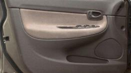 Daewoo Nubira Sedan - drzwi kierowcy od wewnątrz