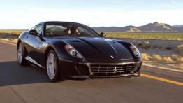 Ferrari 599 GTB Fiorano - widok z przodu