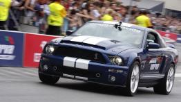 Ford Mustang V Coupe - galeria społeczności - widok z przodu