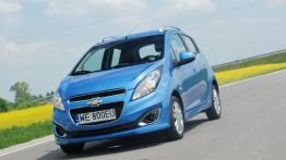 Chevrolet Spark II Hatchback 1.2L DOHC 81KM - galeria redakcyjna - widok z przodu