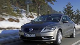 Volkswagen CC - galeria redakcyjna - przód - inne ujęcie