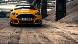 Ford Focus ST FL - galeria redakcyjna - widok z przodu