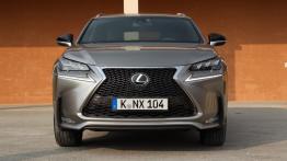 Lexus NX 200t 238KM - galeria redakcyjna - widok z przodu