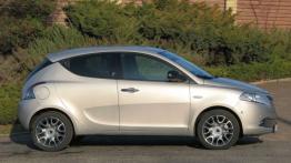 Lancia Ypsilon IV Hatchback 5d 1.3 Multijet 16v 95KM - galeria redakcyjna - prawy bok