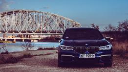 BMW M760 Li – galeria redakcyjna - widok z przodu