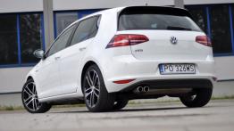 Volkswagen Golf VII GTD 5d 2.0 TDI-CR 184KM - galeria redakcyjna - widok z tyłu