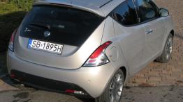 Lancia Ypsilon IV Hatchback 5d 1.3 Multijet 16v 95KM - galeria redakcyjna - widok z tyłu