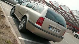 Skoda Octavia Tour 1.9 TDI  08.06.2006 - galeria redakcyjna - widok z tyłu