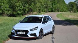 Hyundai i30 N Performance – galeria redakcyjna - widok z przodu