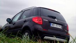 Suzuki SX4 Hatchback Facelifting 1.6 VVT 120KM - galeria redakcyjna - widok z tyłu