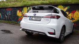 Lexus CT 200h Facelifting 136KM - galeria redakcyjna - widok z tyłu