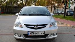 Honda City - widok z przodu