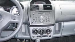 Suzuki Ignis 1.3 16V 2 WD - konsola środkowa