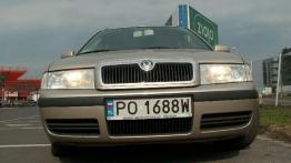 Skoda Octavia Tour 1.9 TDI  08.06.2006 - galeria redakcyjna - widok z przodu