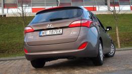 Hyundai i30 II Wagon 1.6 GDI 135KM - galeria redakcyjna - widok z tyłu