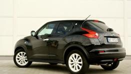 Nissan Juke SUV 1.6i 117KM - galeria redakcyjna - lewy bok