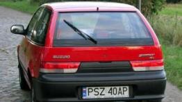 Suzuki Swift 1.0 GL - widok z przodu