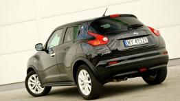 Nissan Juke SUV 1.6i 117KM - galeria redakcyjna - widok z tyłu