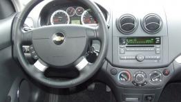 Chevrolet Aveo T250 3d 1.2 84KM - galeria redakcyjna - kokpit