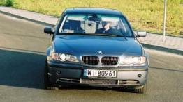 BMW 330 xi - galeria redakcyjna - widok z przodu