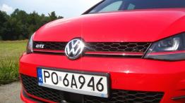 Volkswagen Golf VII GTI 5d 2.0 TSI - galeria redakcyjna - grill