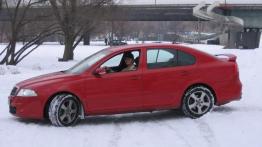 Skoda Octavia RS - galeria redakcyjna - lewy bok