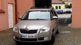 Skoda Roomster 1.9 TDI - galeria redakcyjna - widok z przodu