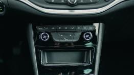 Opel Astra 1.5 Diesel 122 KM - galeria redakcyjna - pe?ny panel przedni