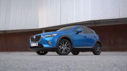 Mazda CX-3 - galeria redakcyjna - lewy bok