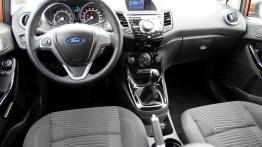 Ford Fiesta VII 5d Facelifting 1.0 EcoBoost 100KM - galeria redakcyjna - pełny panel przedni
