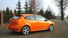 Ford Focus ST - galeria redakcyjna - prawy bok