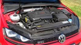 Volkswagen Golf VII GTI 5d 2.0 TSI - galeria redakcyjna - maska otwarta