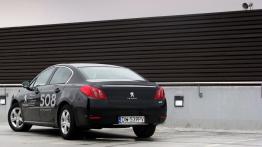 Peugeot 508 Sedan 1.6 e-HDi FAP 112KM - galeria redakcyjna - widok z tyłu