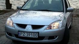 Mitsubishi Lancer 1.6 Comfort Plus - widok z przodu