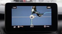 Mercedes Klasa V 250 BlueTEC 190KM - galeria redakcyjna - nawigacja gps