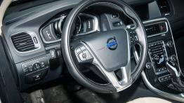 Volvo V60 2.4 D6 Plug-in Hybrid - galeria redakcyjna - kokpit