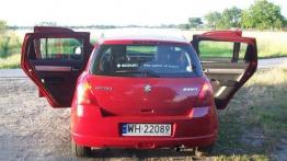 Suzuki Swift 1.25 DDiS - widok z tyłu