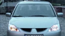 Mitsubishi Lancer 1.6 Comfort Plus - widok z przodu