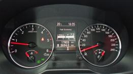 Nissan X-Trail II Terenowy 2.0 dCi 150KM - galeria redakcyjna - komputer pokładowy