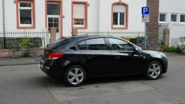 Chevrolet Cruze Hatchback 5d - galeria redakcyjna - prawy bok