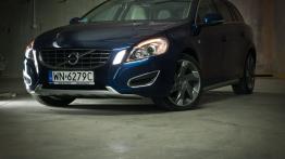 Volvo V60 Kombi 2.0 D3 163KM - galeria redakcyjna - widok z przodu