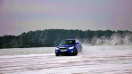 Skoda Octavia RS - lotnisko - galeria redakcyjna - widok z przodu