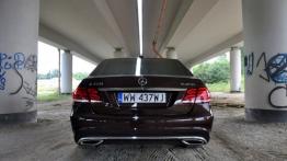 Mercedes Klasa E W212 Facelifting - galeria redakcyjna - widok z tyłu