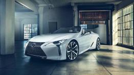 Lexus LC Cabrio Concept - widok z przodu