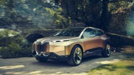 BMW Vision iNext - widok z przodu