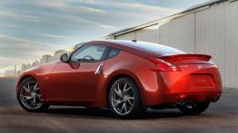 Nissan 370Z Facelifting - widok z tyłu