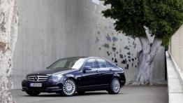 Mercedes C 250 CDI W204 sedan Facelifting - widok z przodu